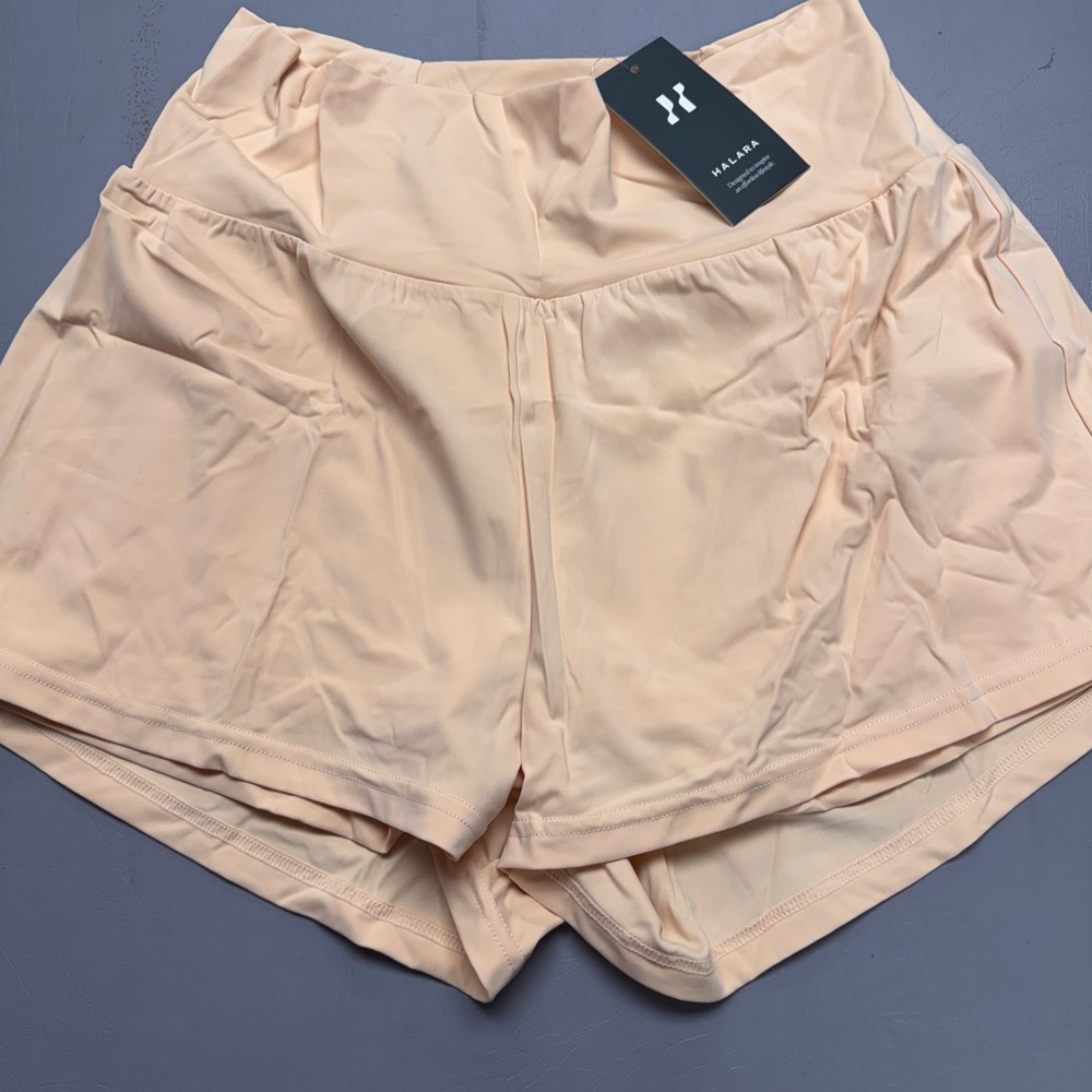 NWT HALARA Light Peach Women's Athletic Shorts, size XL